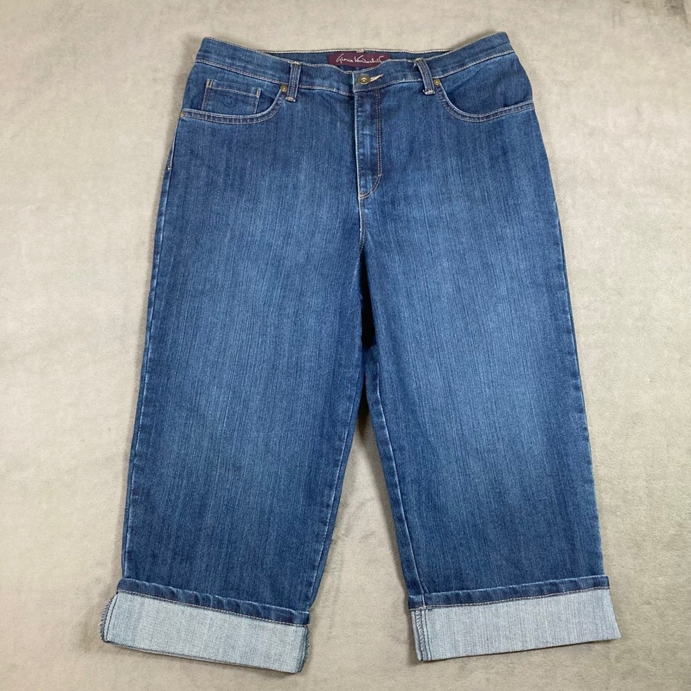 Gloria Vanderbilt Amanda Capri Jeans Womens 12  Stretchy Cuffed Denim